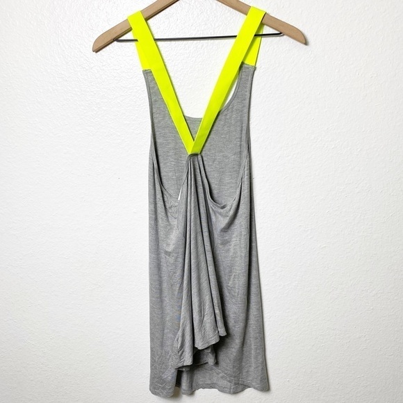 Silence + Noise Grey Women's Crisscross Ta… - Picture 3 of 4